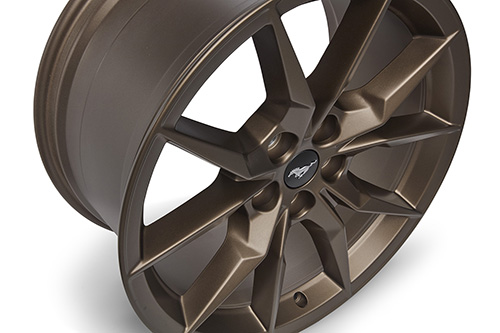 Mustang Dark Horse 19 in x 9.5 in - Sinister Bronze | Accessories