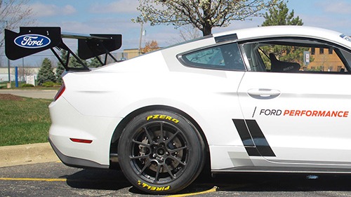 FP350S Rear Wing Kit | Accessories | Ford.com